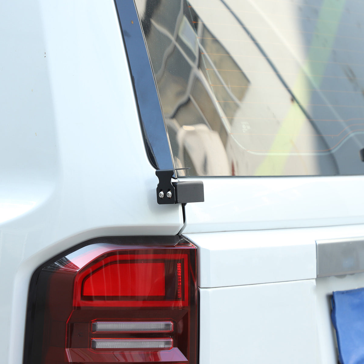 Trunk Tailgate Antenna Mount Holder Bracket For Toyota Land Cruiser LC250 24+ 9