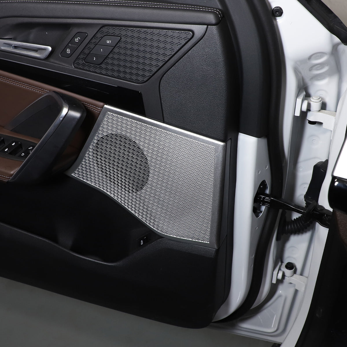 Silver Steel Front& Rear Door & Audio Speaker Tweeter Mesh Cover For BMW X1 23+ 8