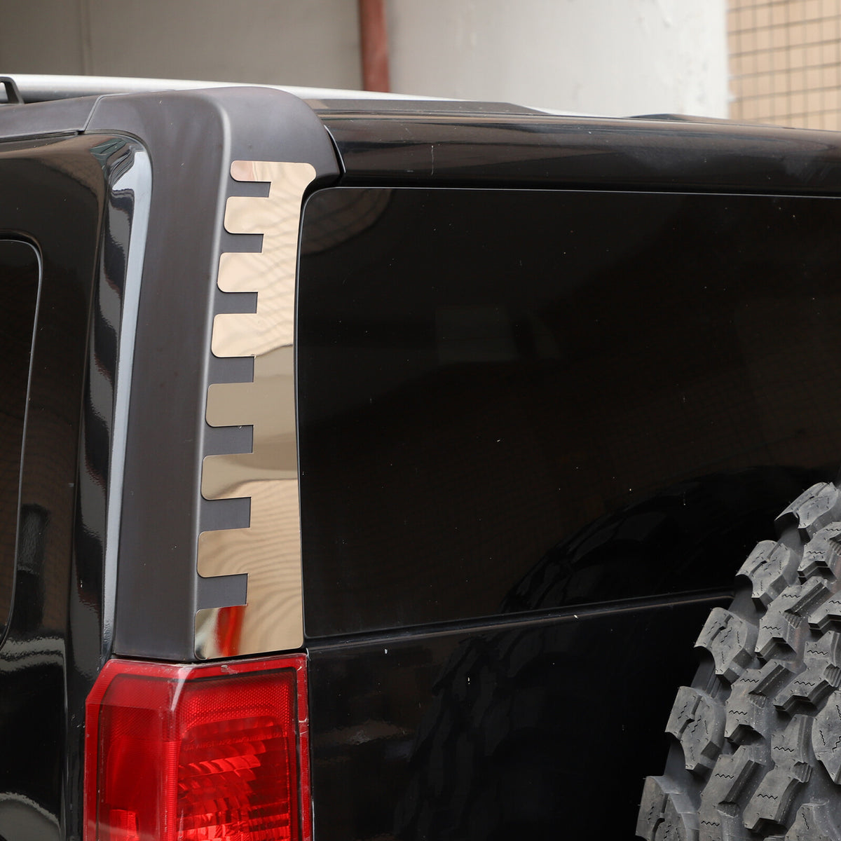 REAR UPPER PILLAR COVER TRIM GUARD STEEL FOR 2006-2010 HUMMER H3 US 9