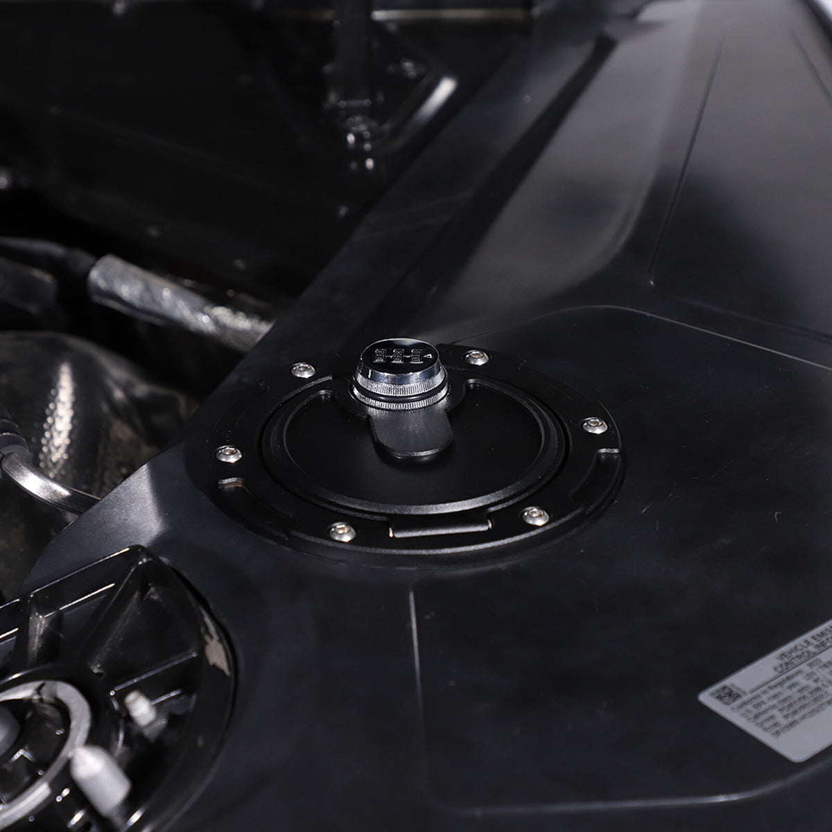 Alloy Engine Oil Cap Radiator water tank Cap Combination Lock For Corvette C8 10