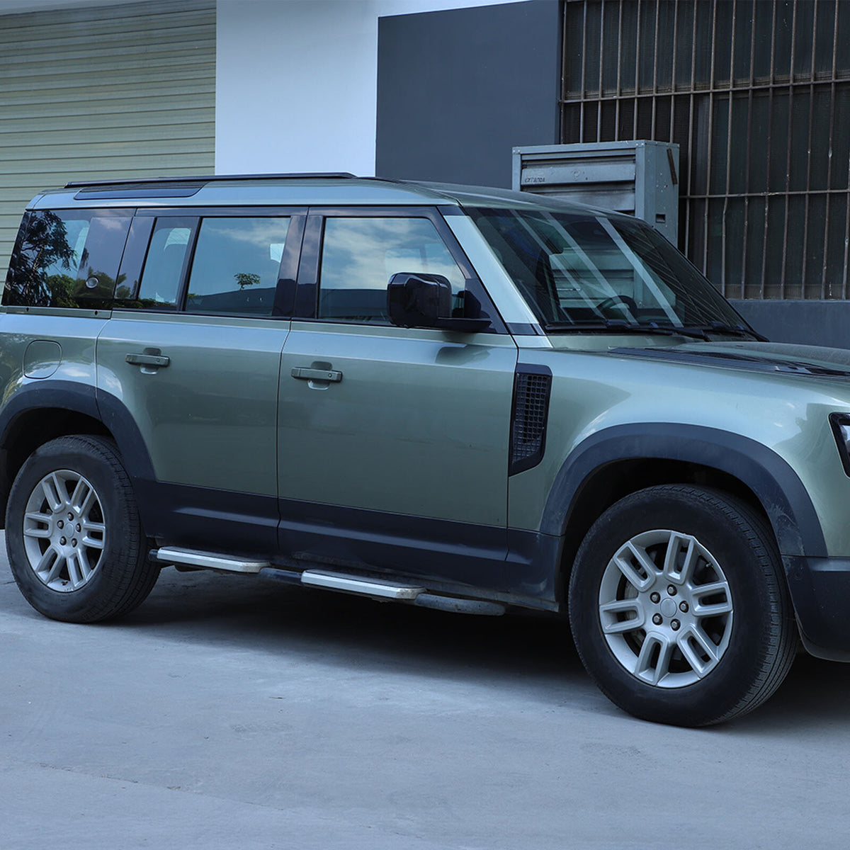 ABS Carbon fiber Rear Side Window Cover Panel Trim For LAND ROVER DEFENDER 20-24 3