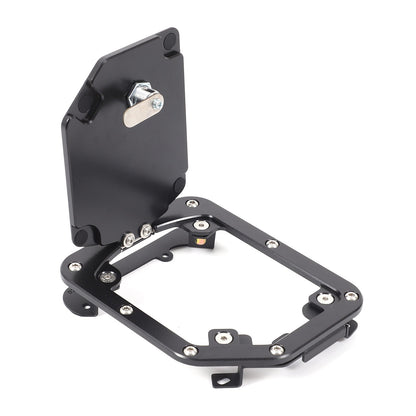 Car Gas Tank Fuel Cap Gate Tank Lock Door Locking Cover For Nissan Titan 16-23 15