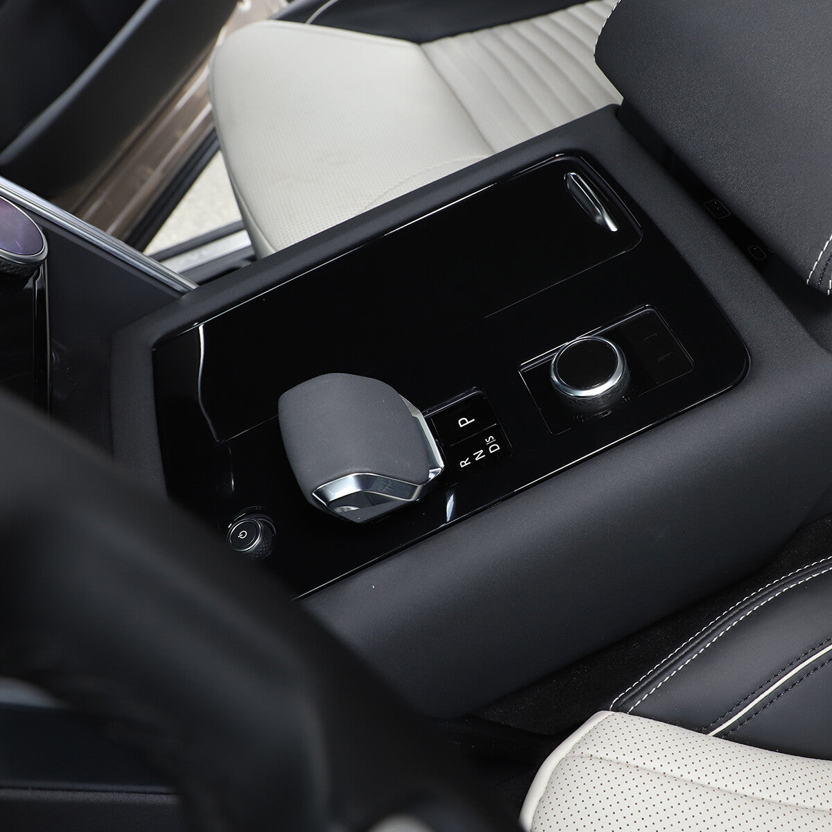 Glossy Black Center Gear Shift Cover Trim for Land Rover Discovery 5 2020-21 19