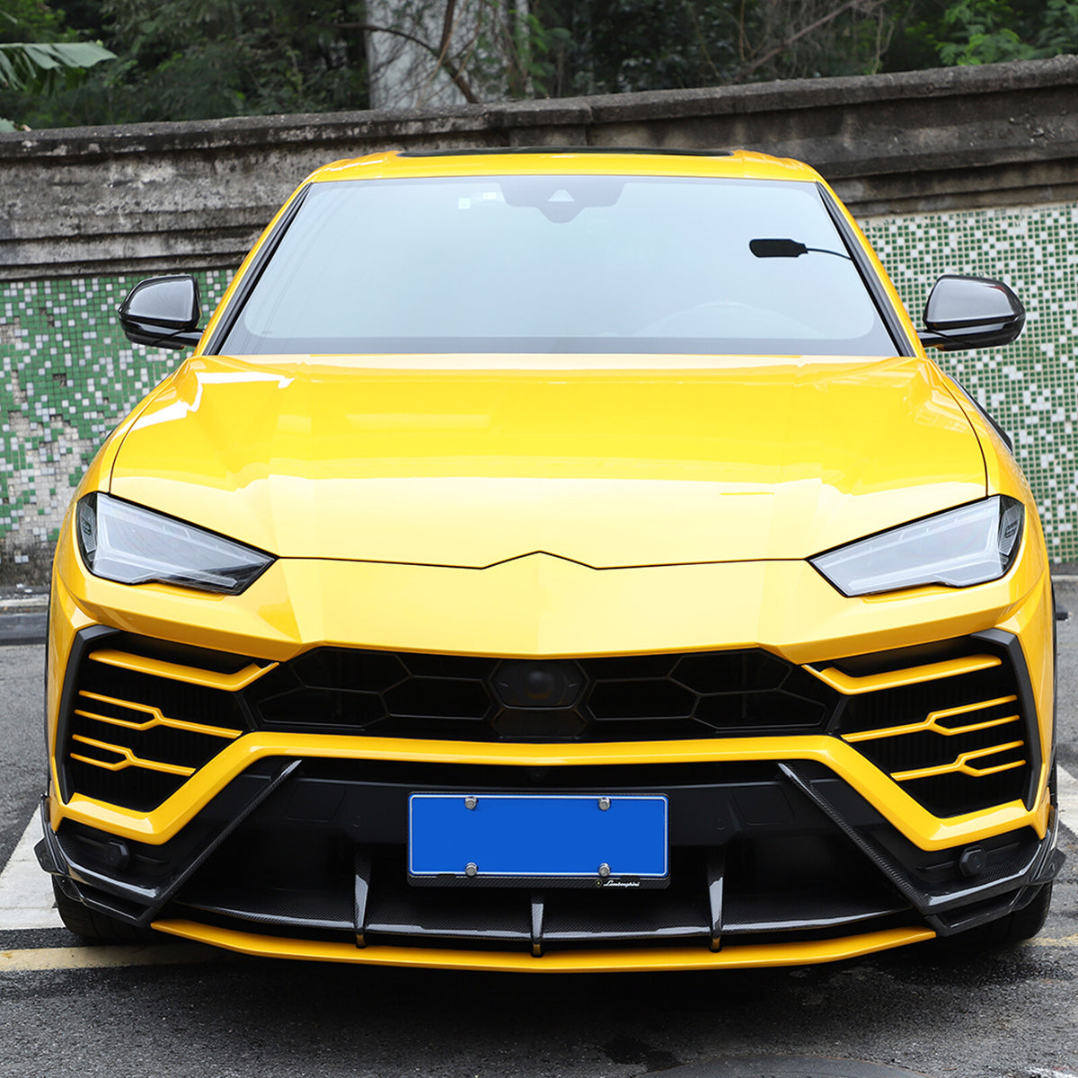 Matte Real Carbon Fiber Front Bumper Cover Trim for LAMBORGHINI URUS 2018-2023 9