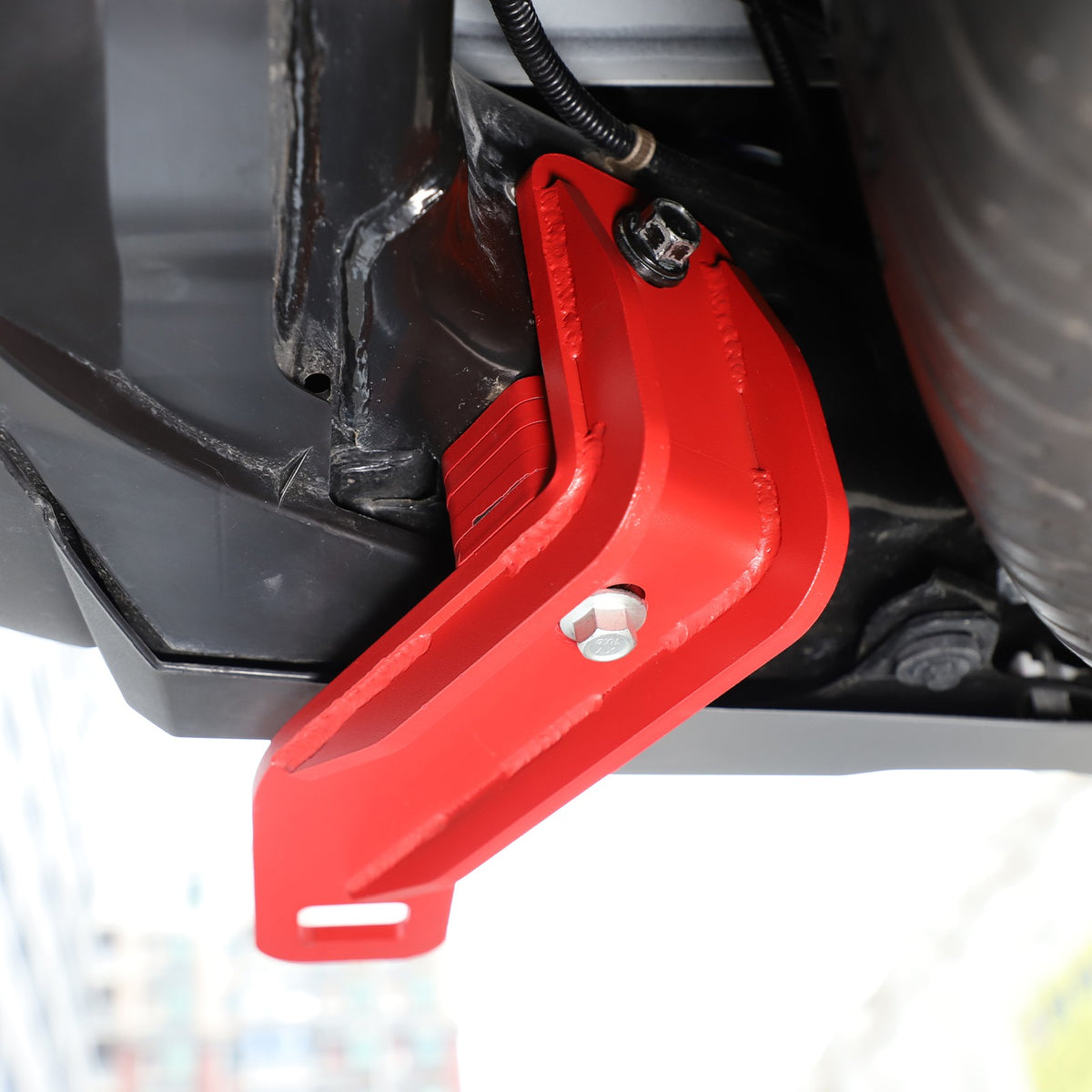 Red Rear Bumper Right Side Tow Hook For Toyota Land Cruiser Prado LC250 2024+ 17