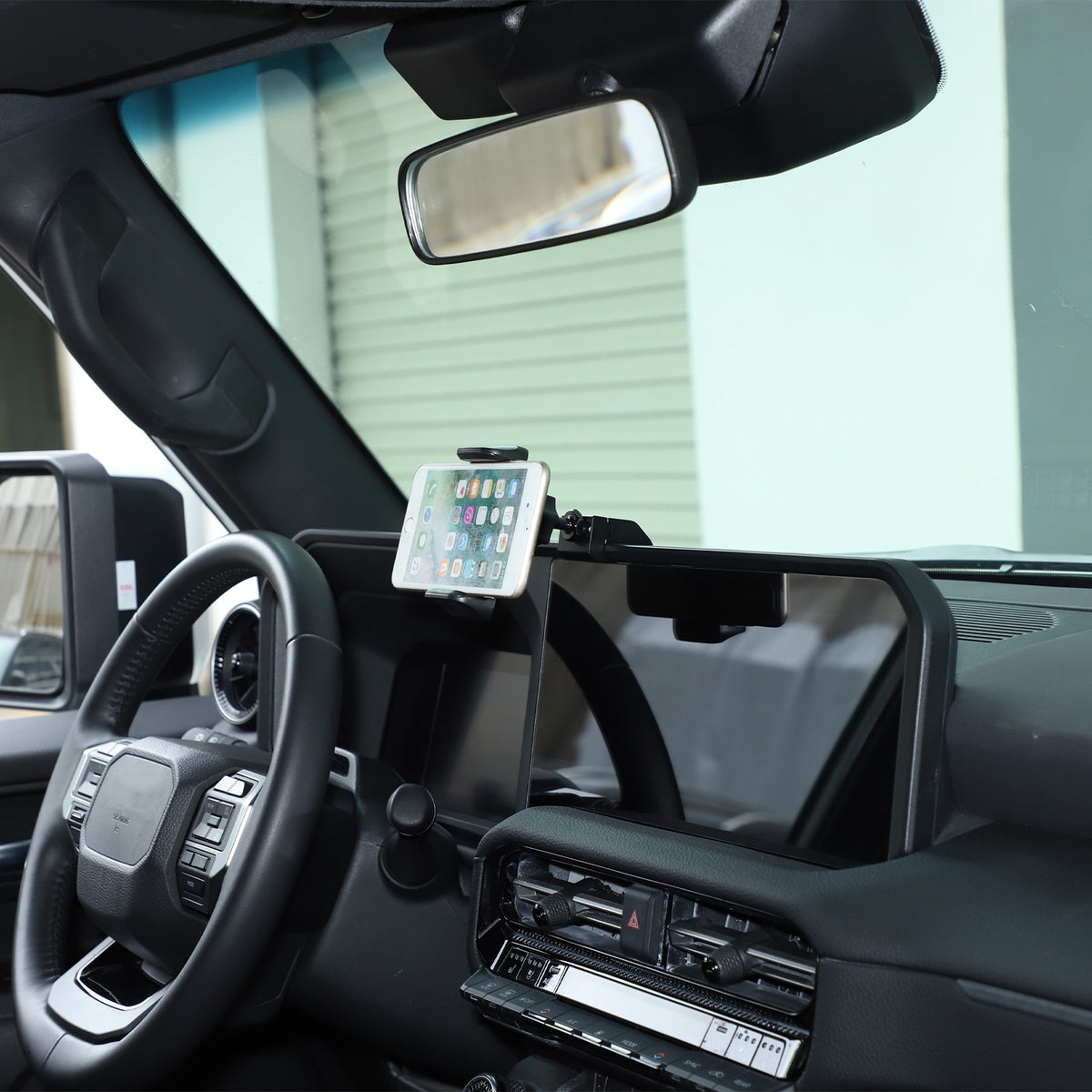 Navigation Screen Phone Mount Bracket For Toyota Land Cruiser LC250 Prado 2024+ 9