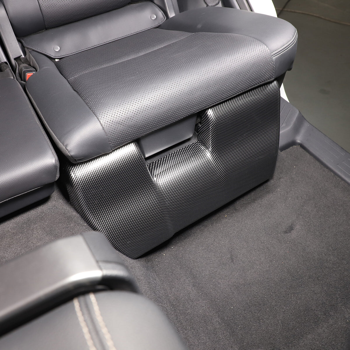 ABS Carbon Rear Seat Anti-kick Panel Trim For Toyota Land Cruiser LC250 24+ 6