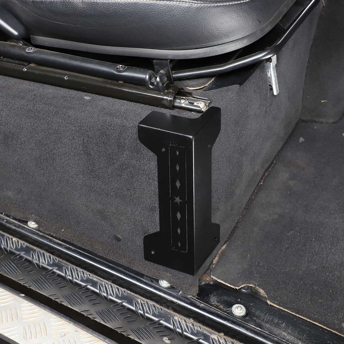Matel Seat Base Angle Cover For Land Rover Defender 90 110 04-19 8