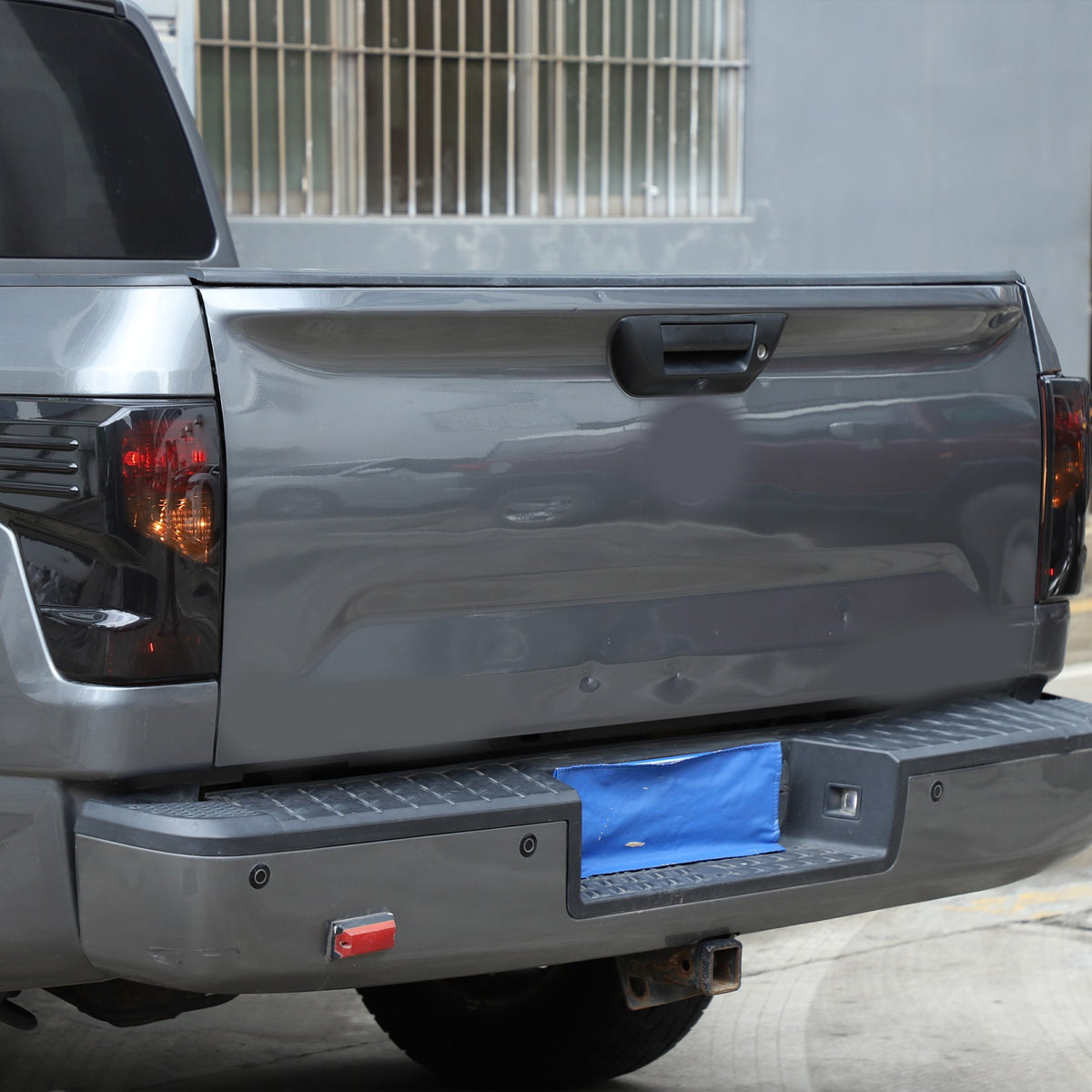 Transparent Gray ABS Tail Light Smoked Cover Trim For Nissan Titan 2016-2023 2