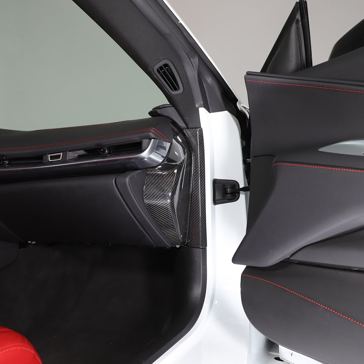 Real Carbon Fiber Door Inner Pillar Trim & Dashboard Side Trim For Corvette C8 6