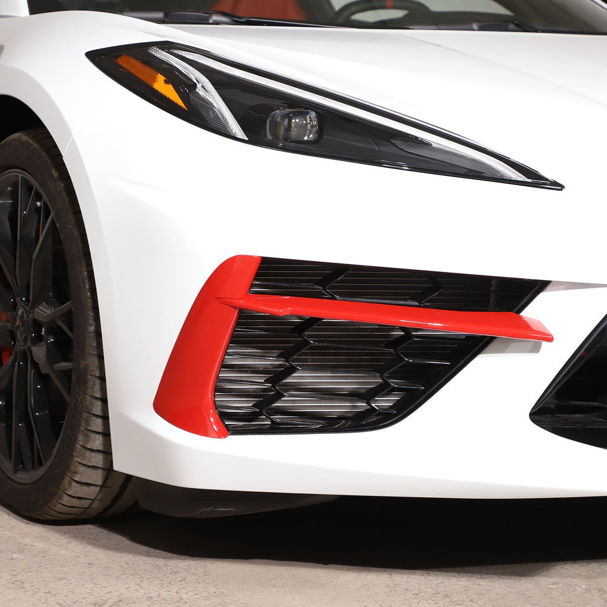 Sports Red Front Bumper Fog Light Lamp Trims for Corvette C8 2020-2025 US 5