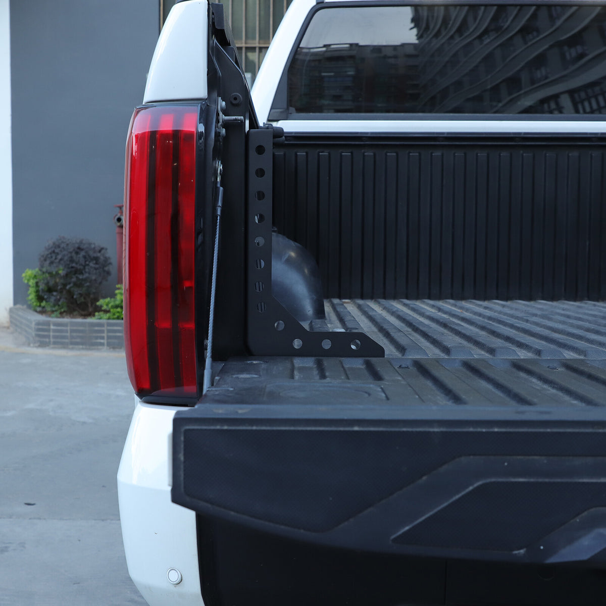 Rear Bumper Mounting Cargo Carrier Box Support Bracket For Toyota Tundra 22-26 11
