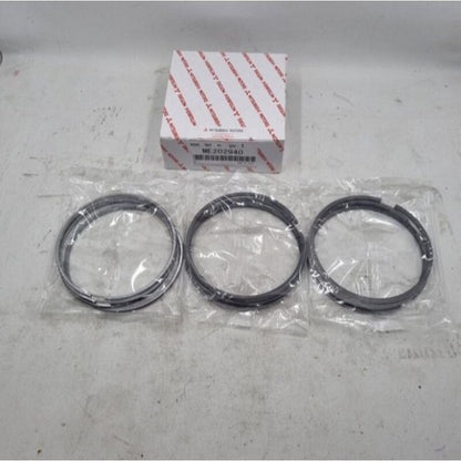 Mitsubishi OEM Piston Ring Set ME202940 for Pajero 3