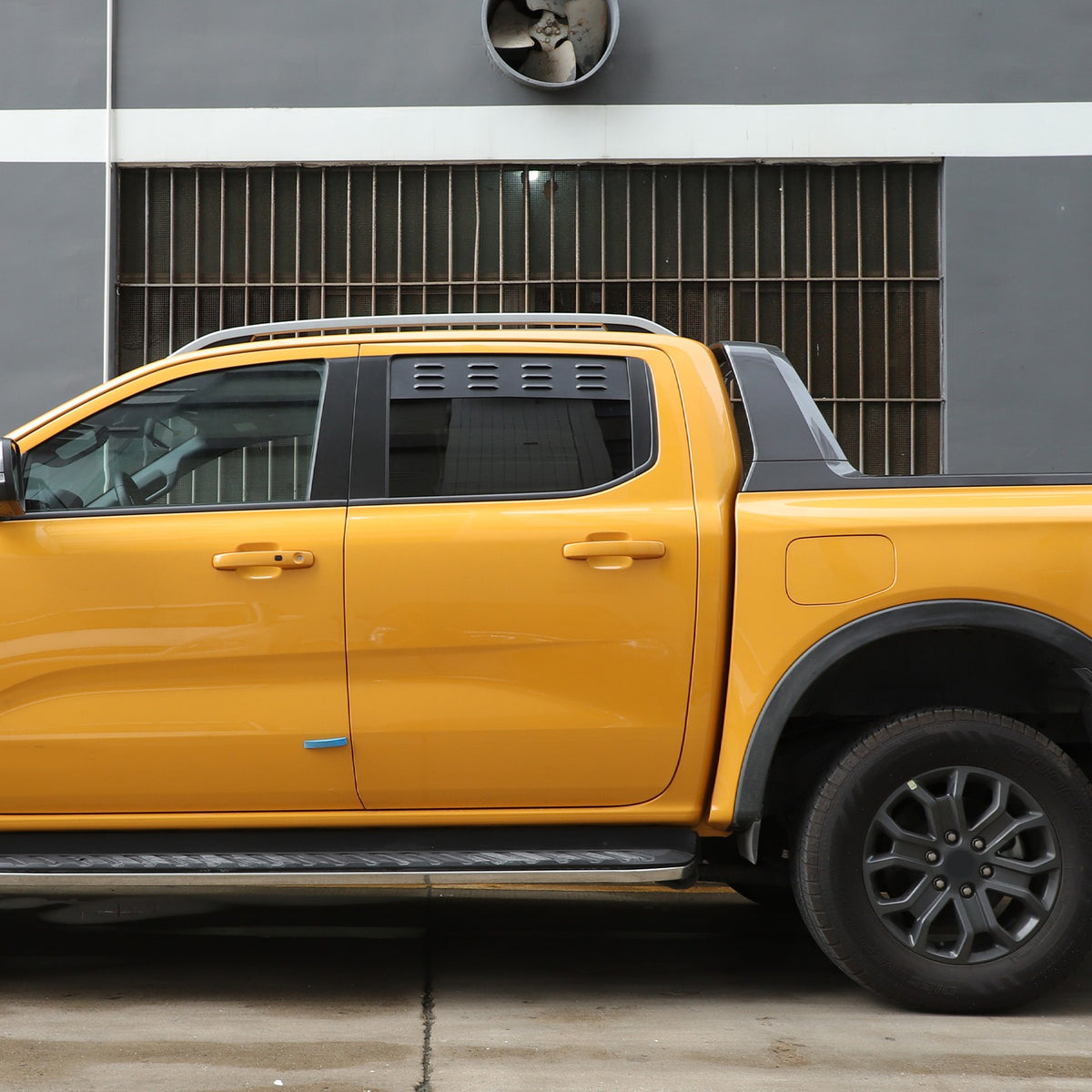Aluminum Rear Door Window Louver Air Vent Panel Trim For Ford Ranger T9 2023+ 12