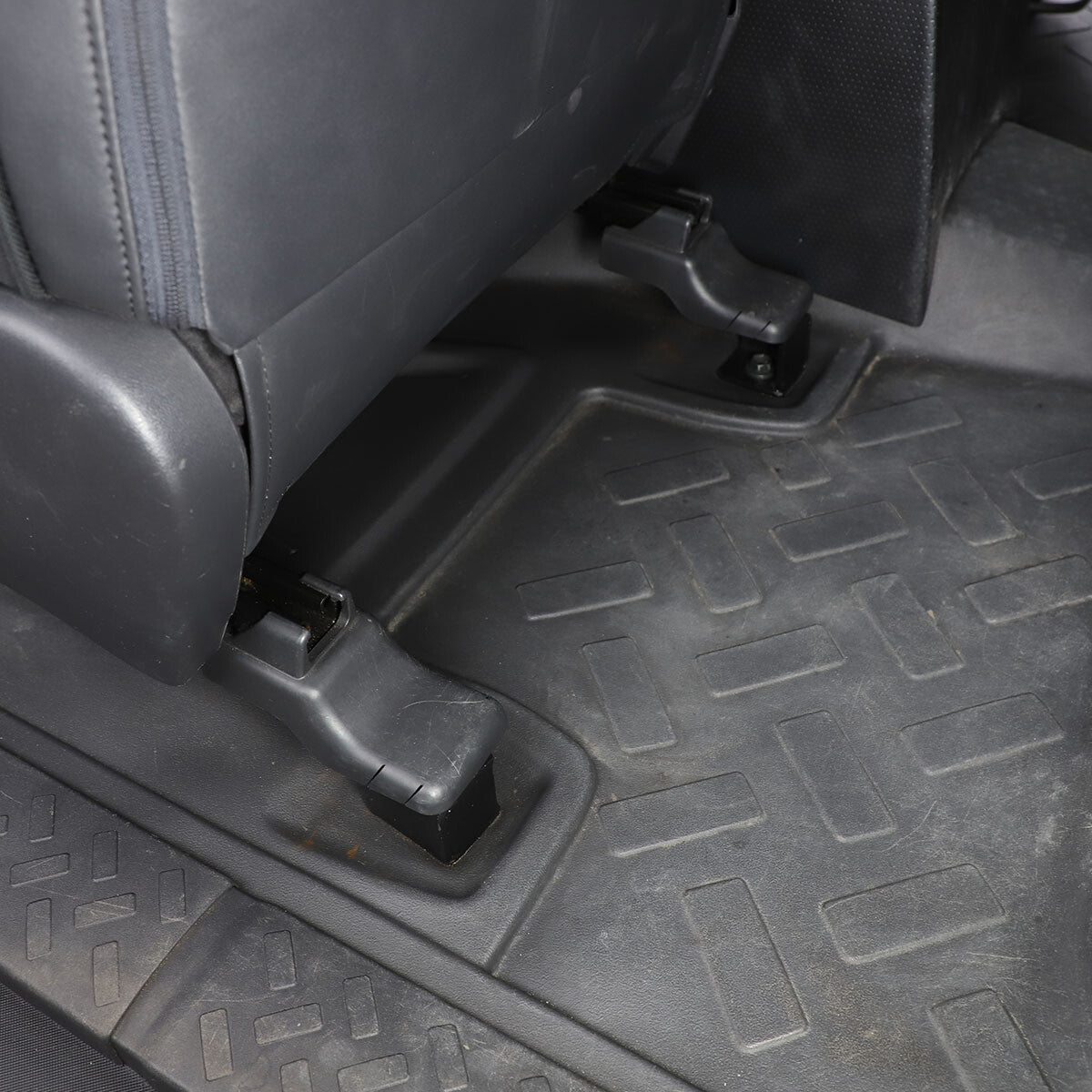 For Toyota FJ Cruiser 07-21 Front Seat Heightening Bracket Black Metal 7