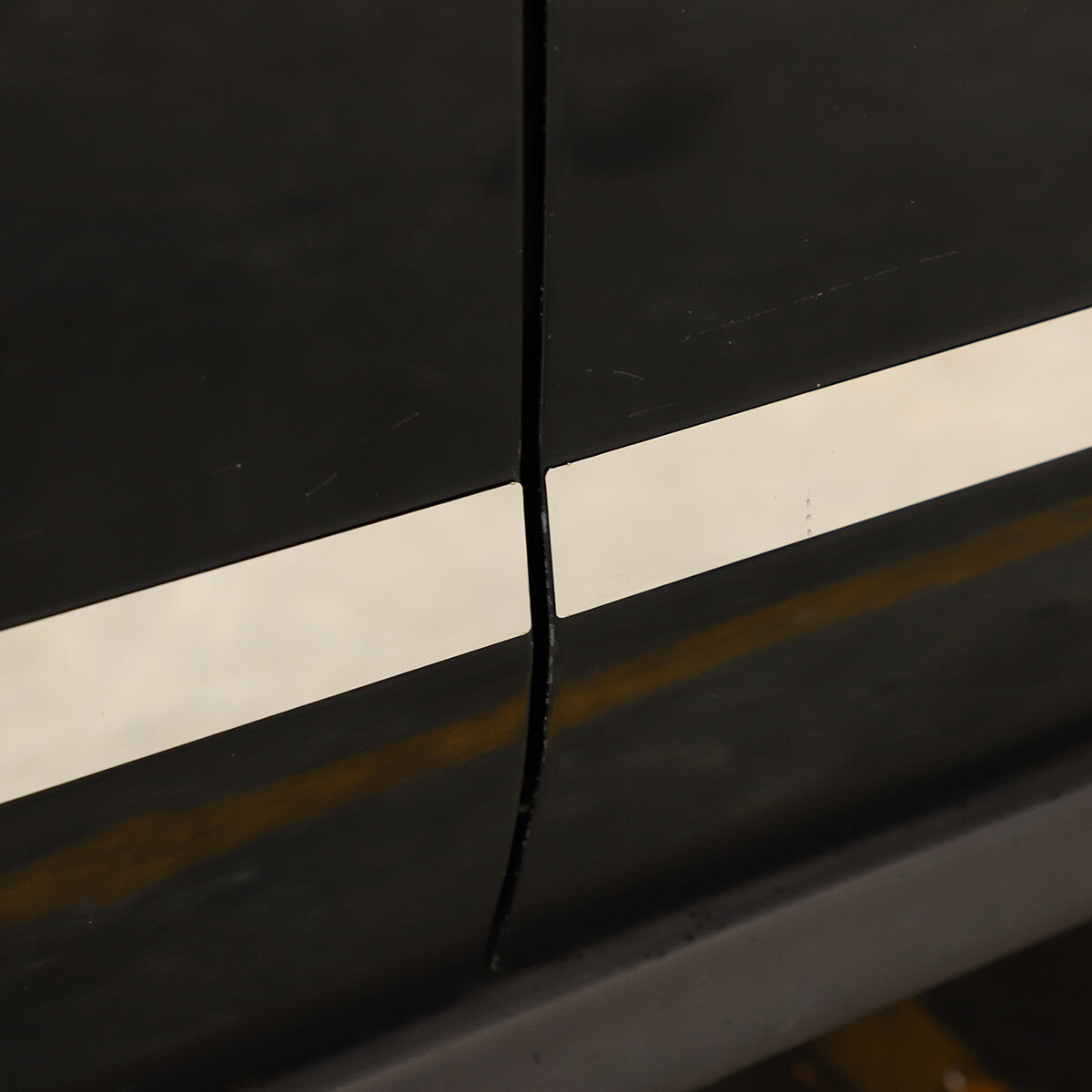 Steel Door Side Body Protector Molding Cover Trim Cover For Hummer H3 05-09 11