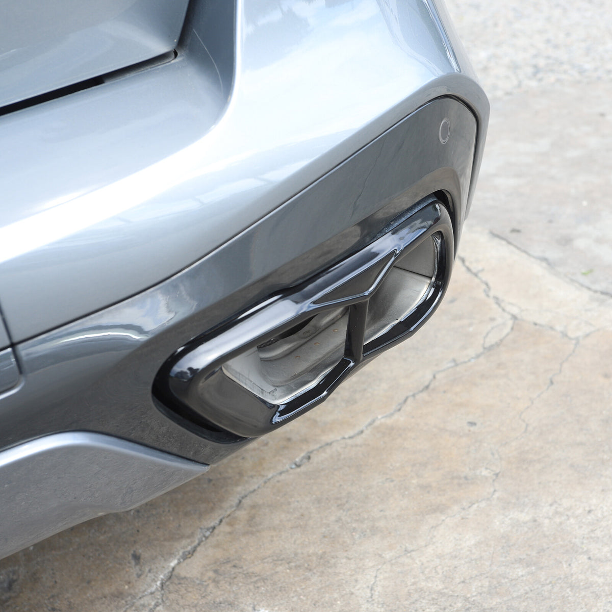 Black Rear Tail Pipe Cover Trim For BMW X5 X6 X7 M60 2019+ 17