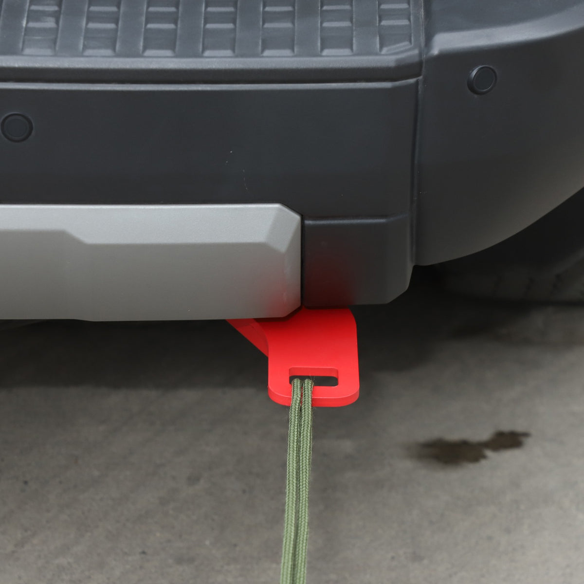 Red Rear Bumper Right Side Tow Hook For Toyota Land Cruiser Prado LC250 2024+ 16