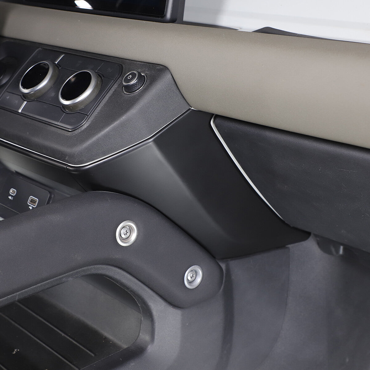 Matte Black ABS Center Console Knee Side Cover For Land Rover Defender 2022-23 7