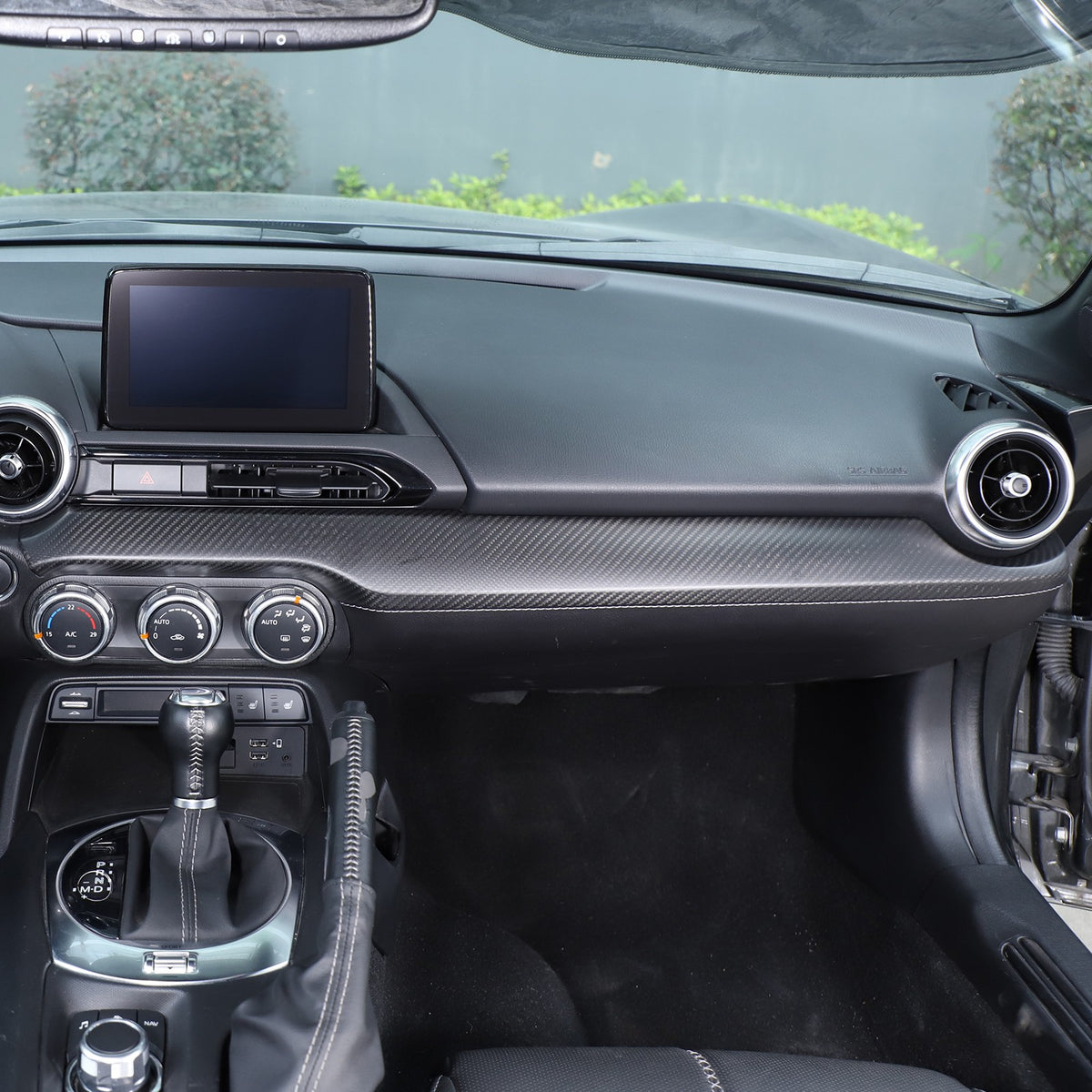 Matte Real Carbon Fiber Dashboard Center Trim Trim For Mazda MX-5 Miata 2016+ 13