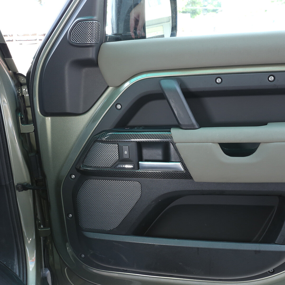 Real Dry Carbon Fiber Full Interior Trim Set For LR Defender 90 110 L663 20-23 117