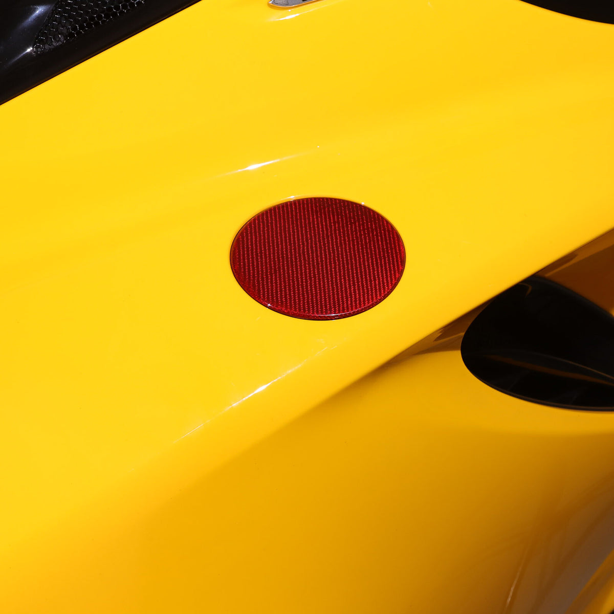 Red Real Carbon Fiber Interior Exterior Conosle Trim Cover For Lotus EMIRA 21-25 91