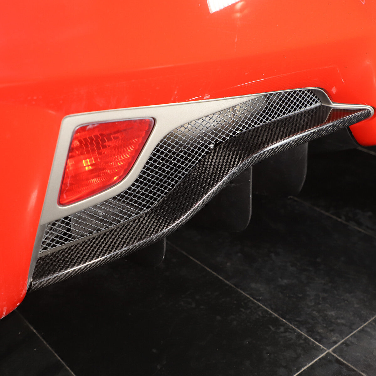 Real Carbon Fiber Rear Taillight Lower Crossbar Trim For Ferrari 458 2011-2016 8