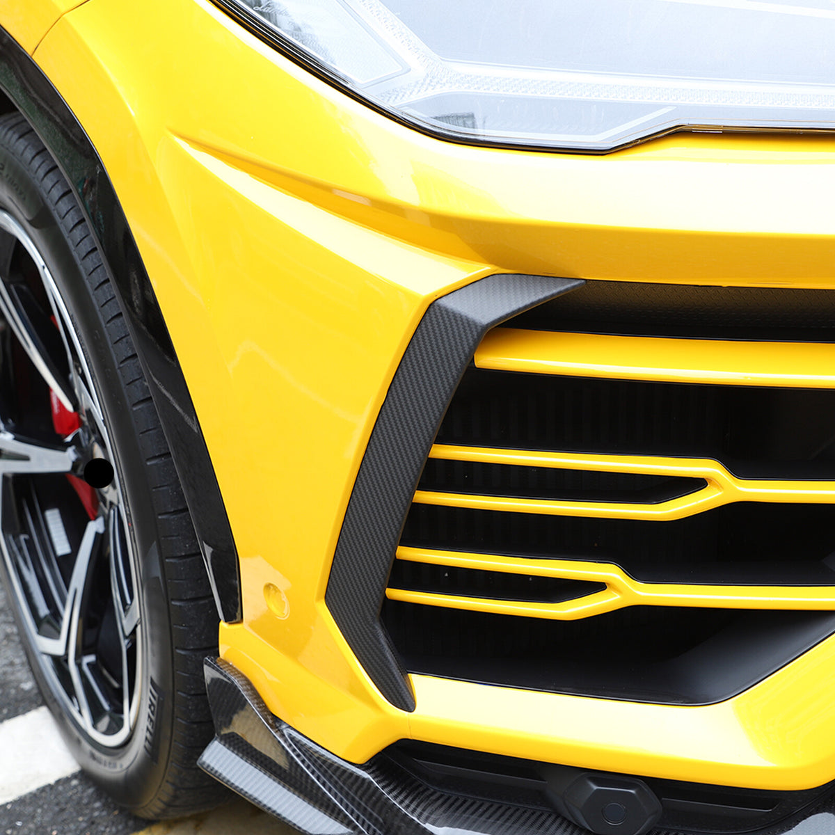 Matte Real Carbon Fiber Front Bumper Cover Trim for LAMBORGHINI URUS 2018-2023 5