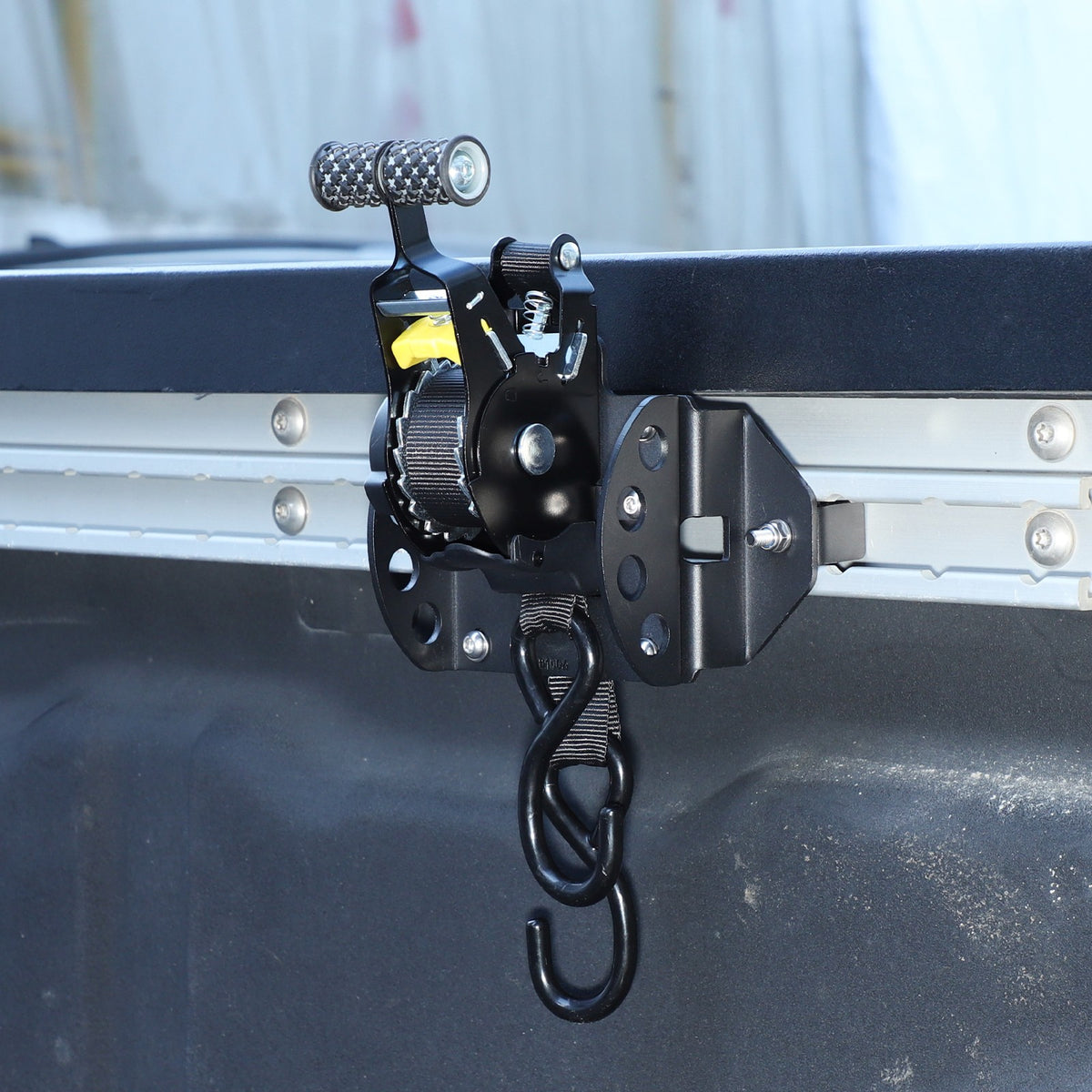 Carbon Steel Truck Bed Tie Down Ratchet Strap For Nissan Frontier 2009-2017 US 3