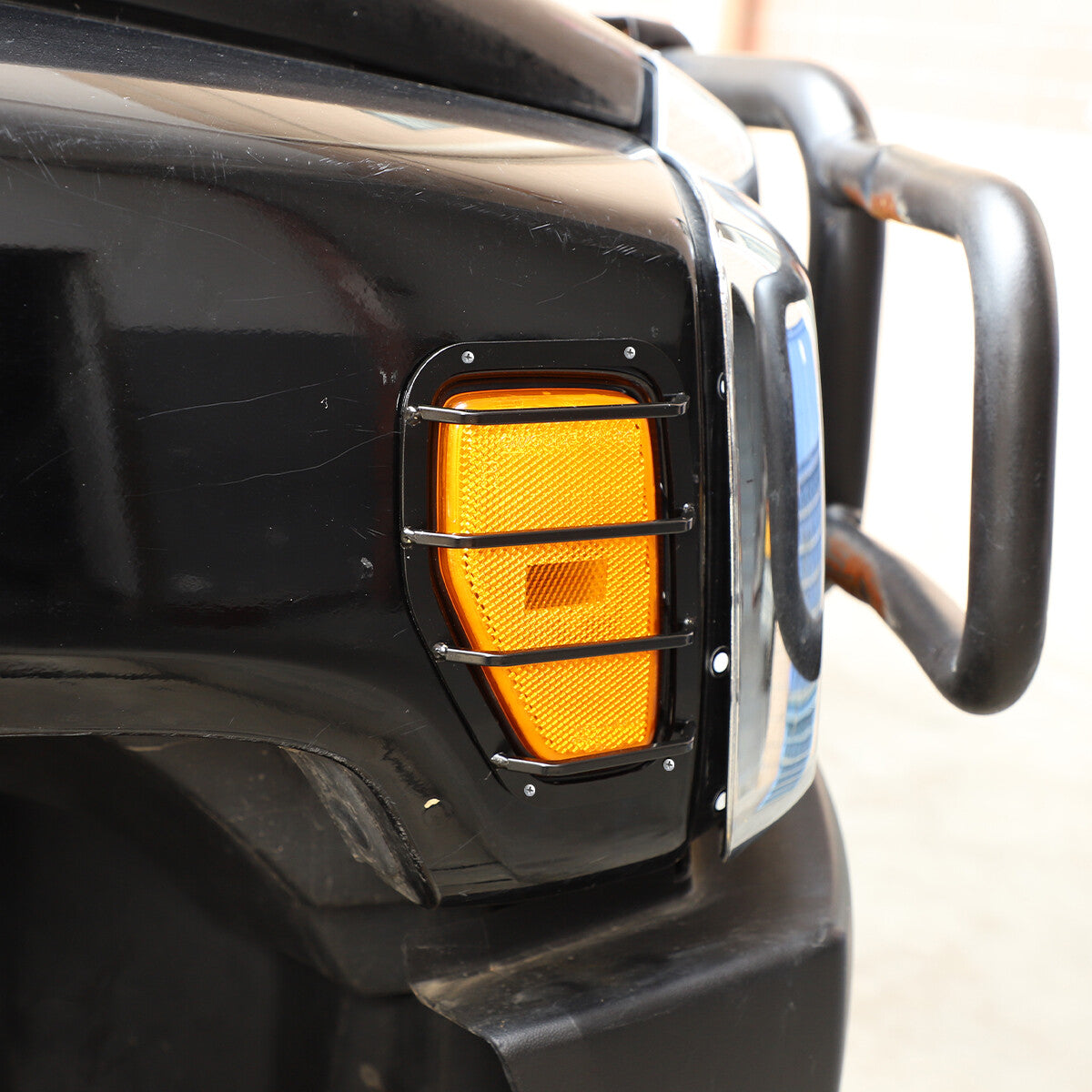 Carbon Steel Side Turn Signal Light Cover Trim Frame for Hummer H3 05-09 3