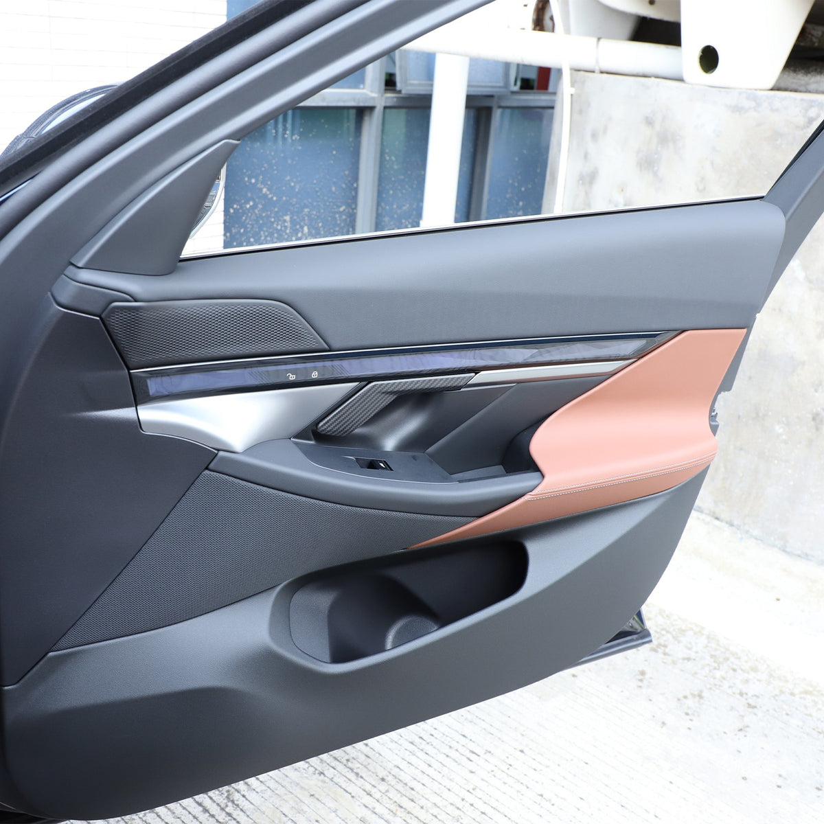 Matte Real Carbon Fiber Inner Door Handle Cover Trim For BMW 5 Series G60 2024+ 19