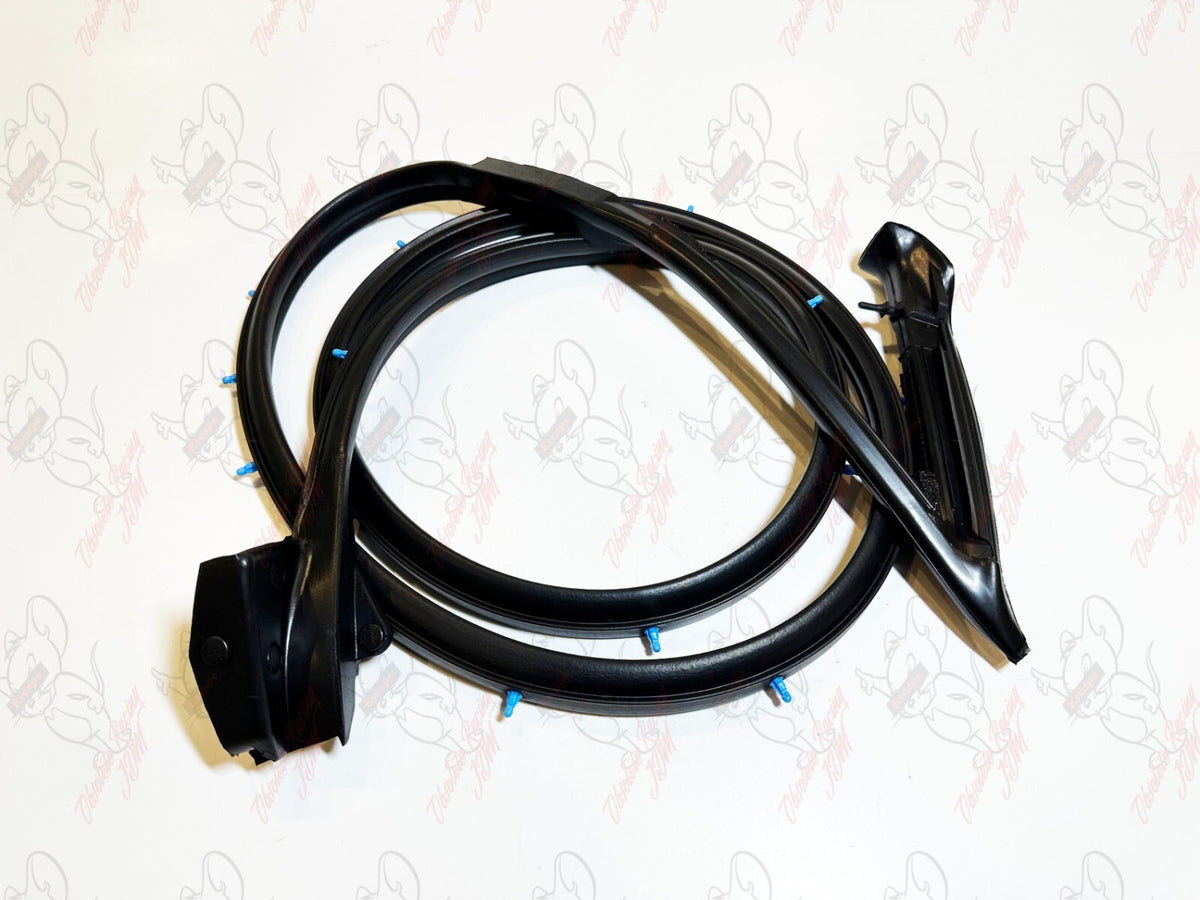 Nissan 180SX 240SX Silvia S13 Genuine Door Weatherstrip Right & Left Seals Set 12