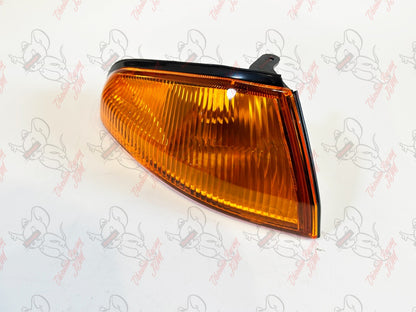 Nismo Corner Turn Signal Lamps for Nissan R32 Skyline GTR 26124-RHR20 26129-RHR2 8