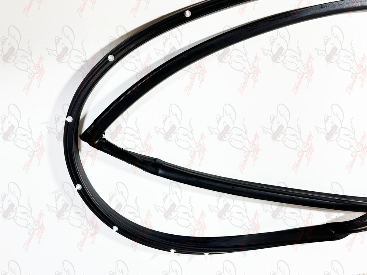 MITSUBISHI Genuine Lancer EVO5 EVO6 CP9A Front Door Weatherstrip RH & LH Set 7