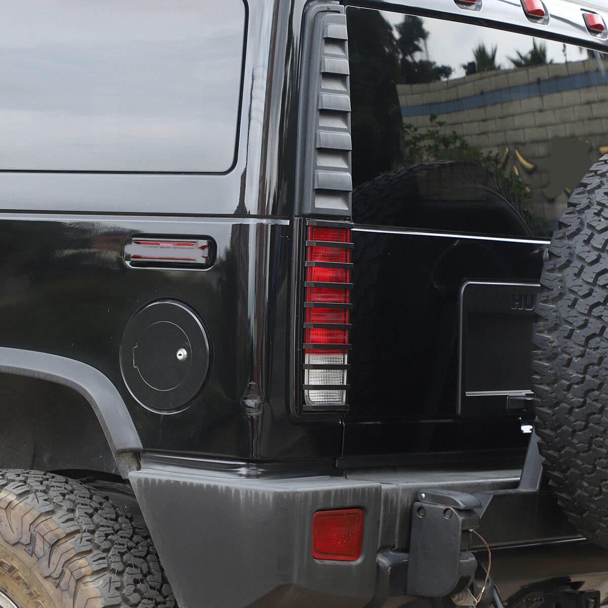 Carbon Steel Rear Tail Light Guard Cover Trim For Hummer H2 03-09 US 6