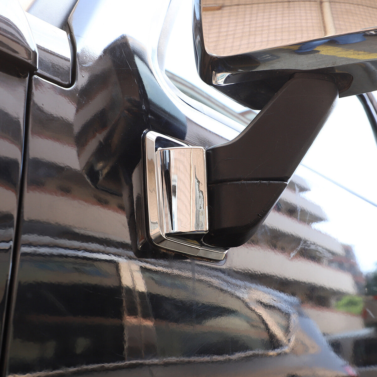 Silver rearview mirror base cover trim decorFor Hummer H3 2005-2009 5