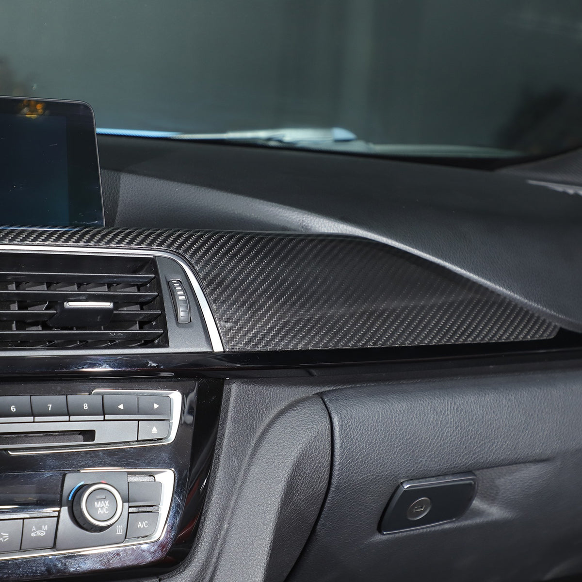 Real Carbon Fiber Central Console Dashboard Trim For BMW M3 M4 F80 F82 2014-2019 10