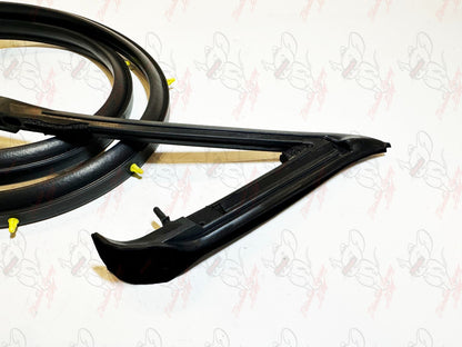 Nissan 180SX 240SX Silvia S13 Genuine Door Weatherstrip Right & Left Seals Set 10