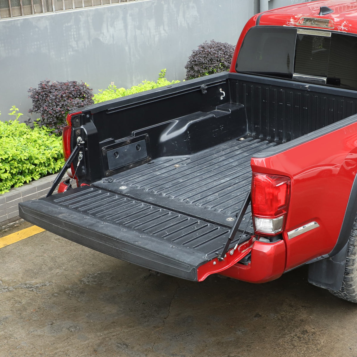 Carbon Steel Tailgate Limit Bracket For Toyota Tacoma 2016-2022 2