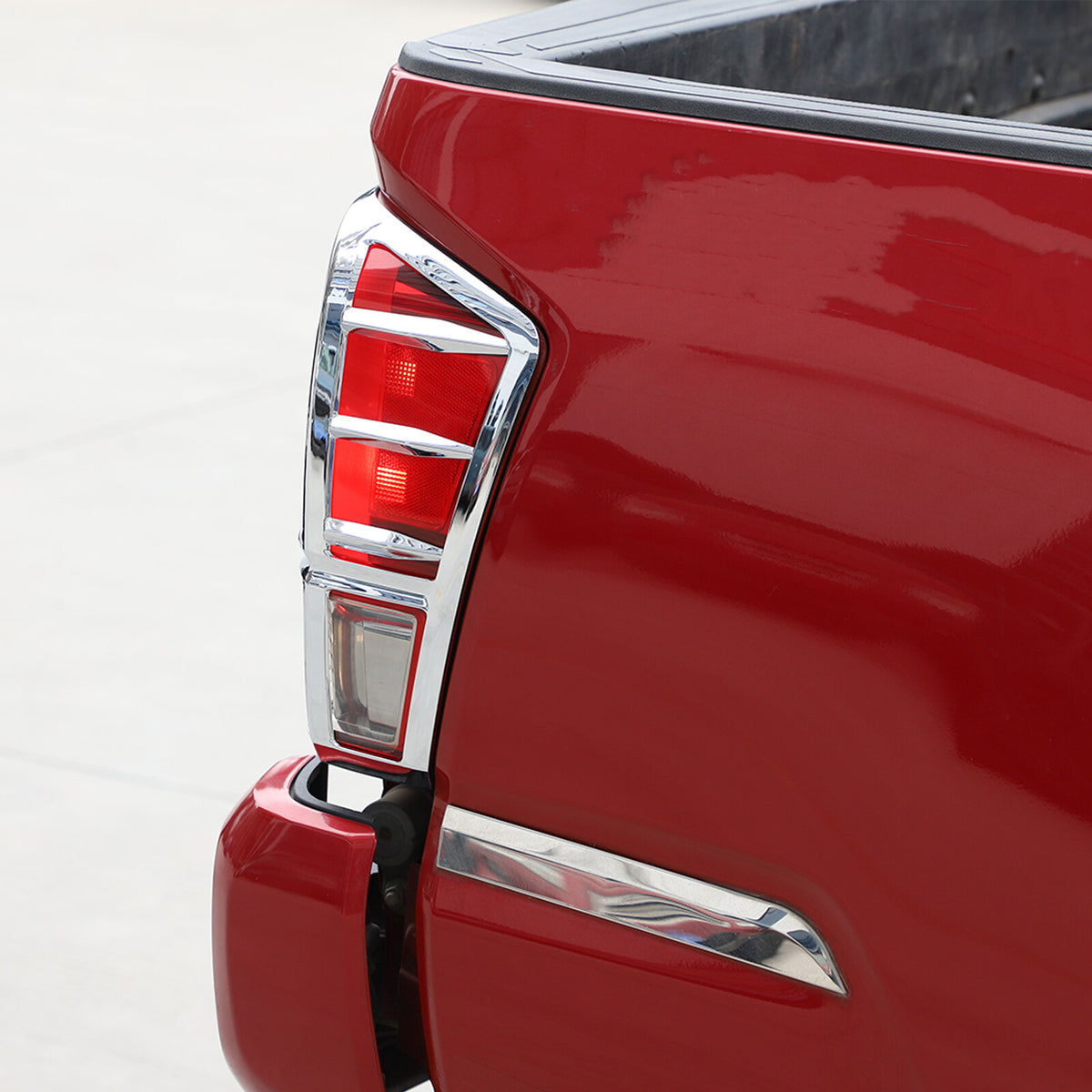 Chrome Silver Rear Taillight Trim Cover Bezel Trim For Toyota Tacoma 2016-23 US 12