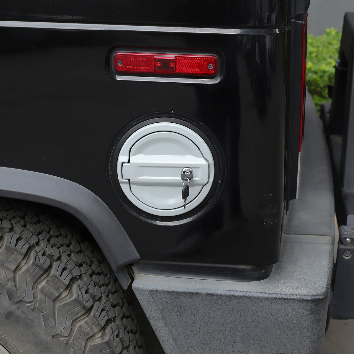 Silver Alloy Fuel Tank Cap Anti-theft Lock Cover Trim For Hummer H2 2003-2009 18