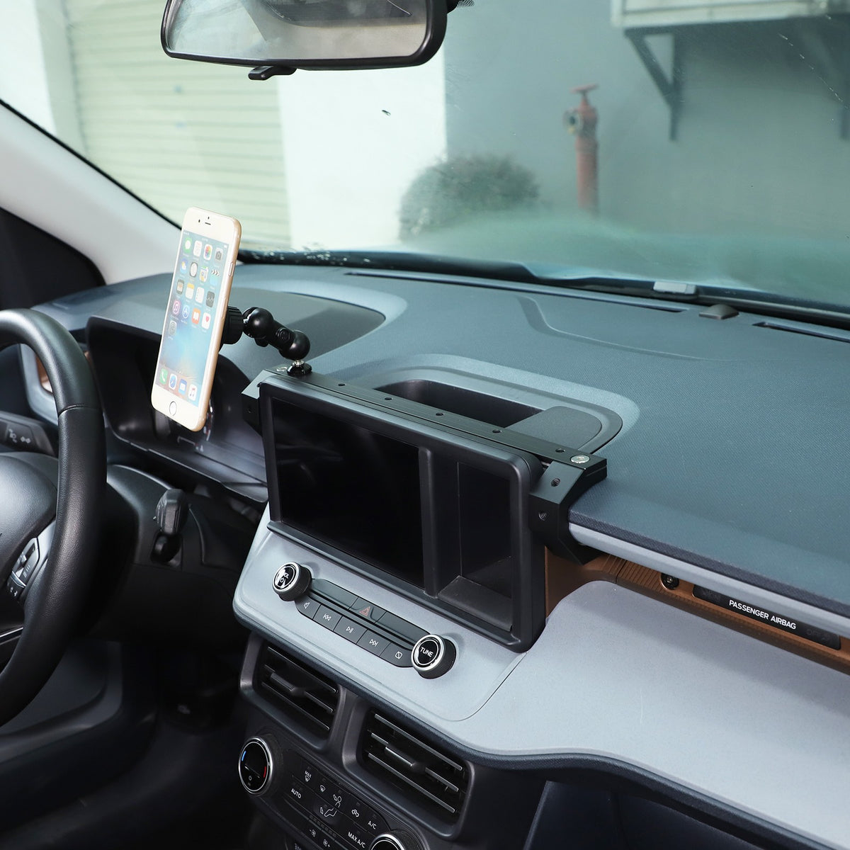 Magnetic Screen Navigation Cell Phone Mount Holder Bracket For Ford Maverick 22+ 5