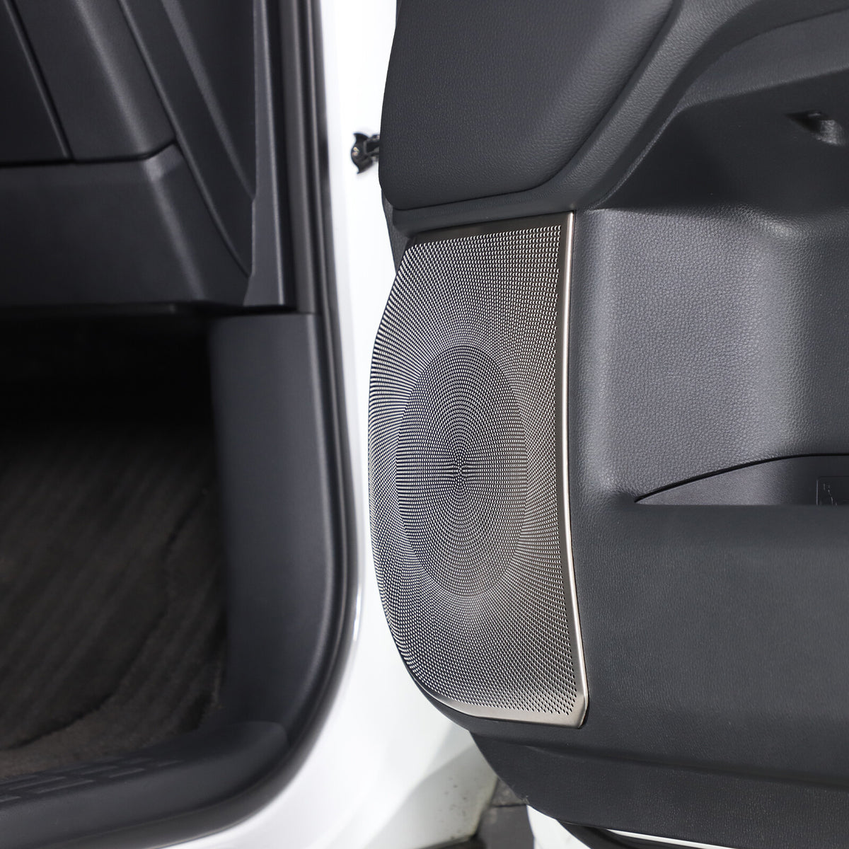 Silver Inner Door Speaker Tweeter Mesh Cover For Toyota Land Cruiser LC250 24+ 14