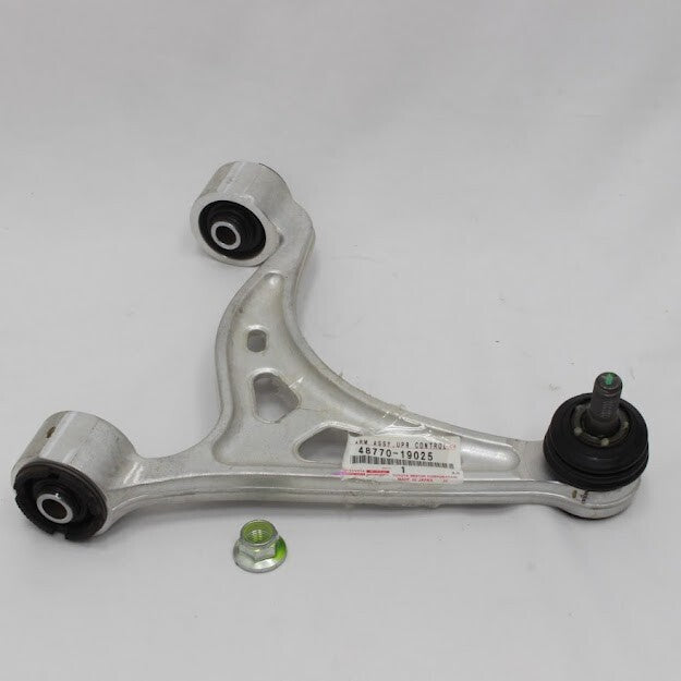 TOYOTA GENUINE SUPRA JZA80 REAR RIGHT SUSPENSION UPPER CONTROL ARM ASSEMBLY OEM 5