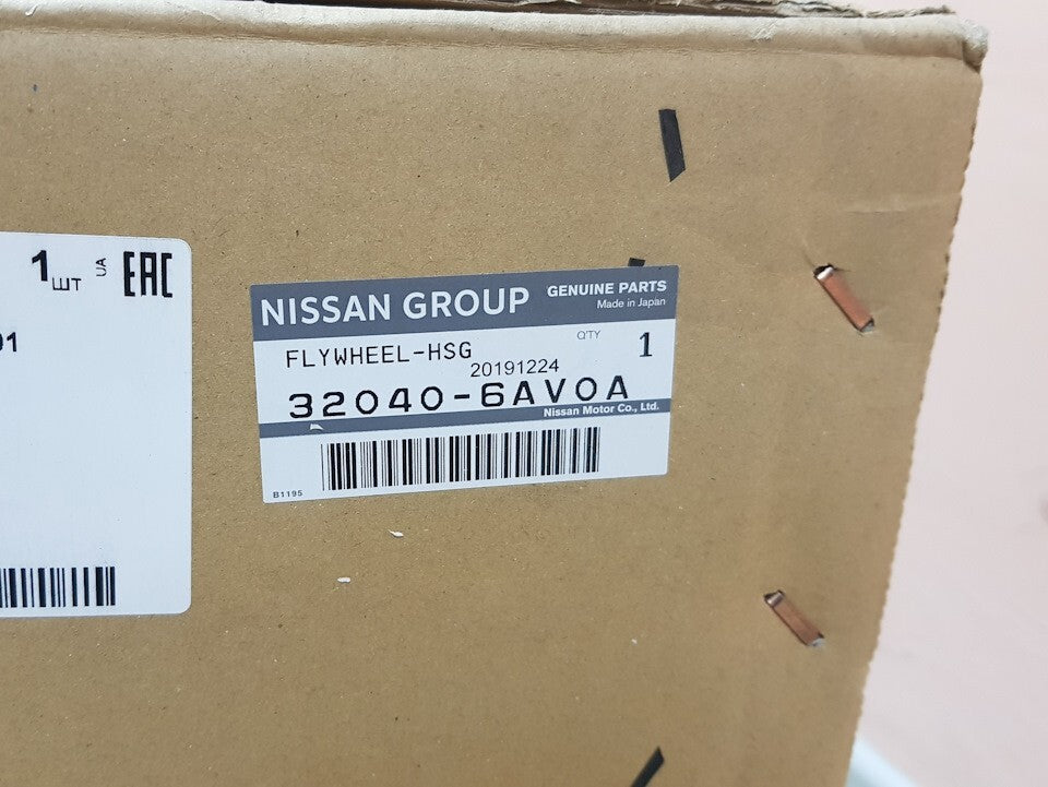 Nissan Genuine R35 GT-R 2007- FLYWHEEL-HOUSING Assy 32040-6AV0A OEM 4