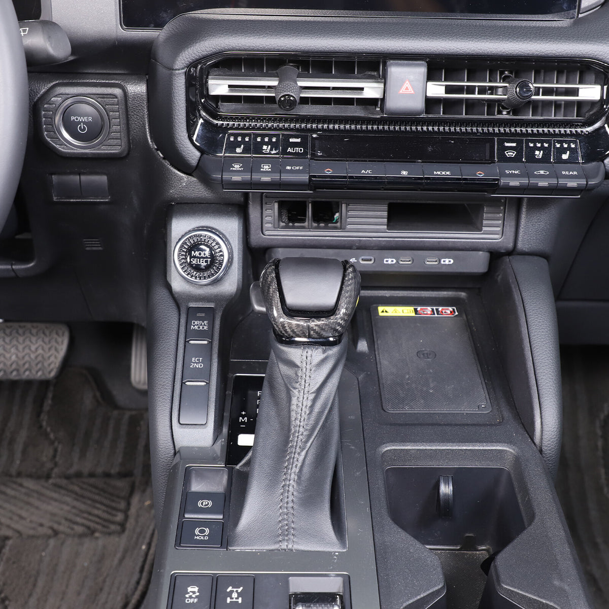 Real Carbon Fiber Center Gear Shift Knob Trim For Toyota Land Cruiser LC250 24+ 9