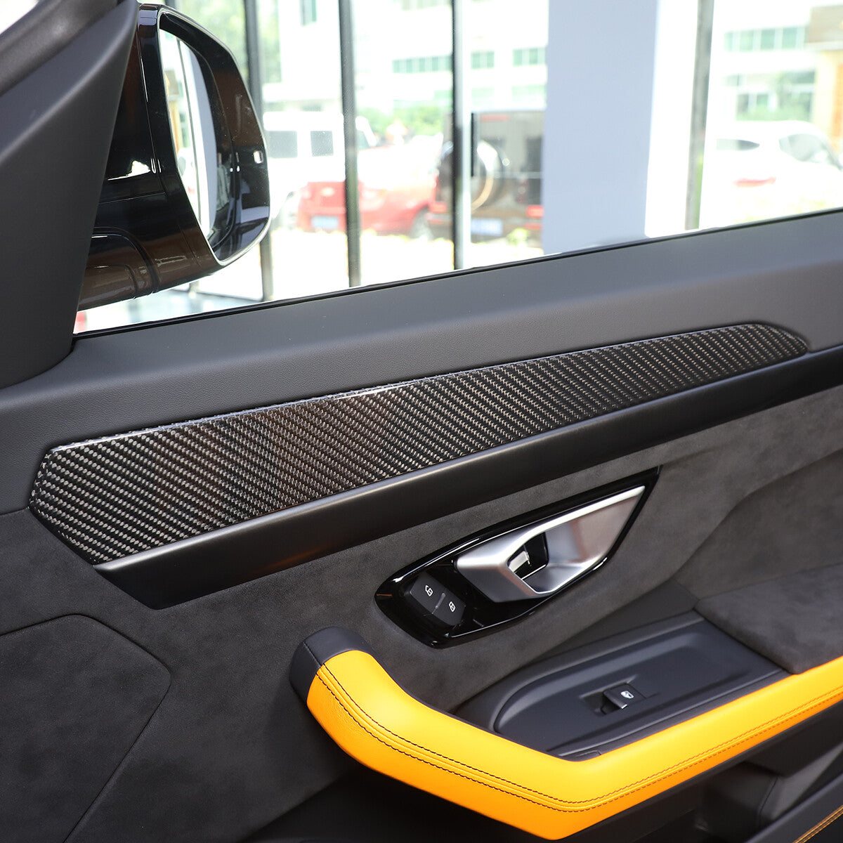 Real Carbon Fiber Interior Door Panel Cover Trim For Lamborghini URUS 18-23 US 9