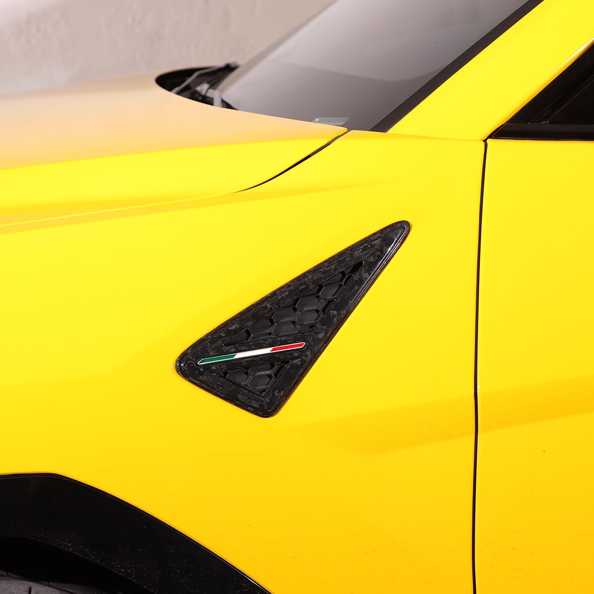 Forged Carbon Fiber Side Fender Cover Trim Fit for LAMBORGHINI URUS 2018-2023 9