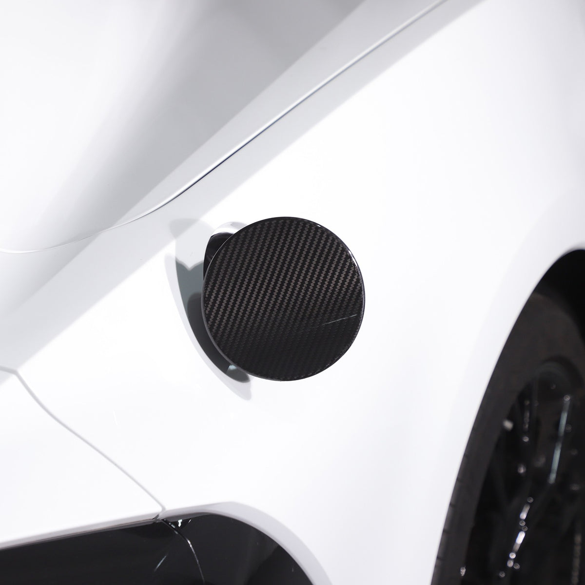 Replacement Real Carbon Fiber Fuel Tank Cap Cover For Corvette C8 2020+ 1
