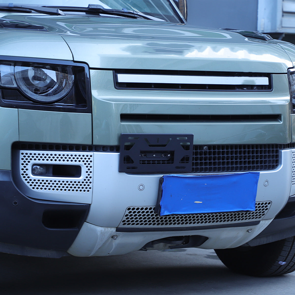 Front Bumper Tow Hook License Plate Mount Bracket For LR Defender L663 20-24 US 7